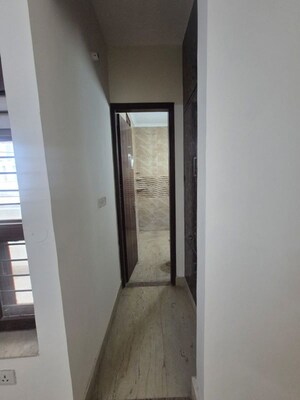 Building Lobby in 4 BHK Builder Floor at Green Fields Colony – for Rent