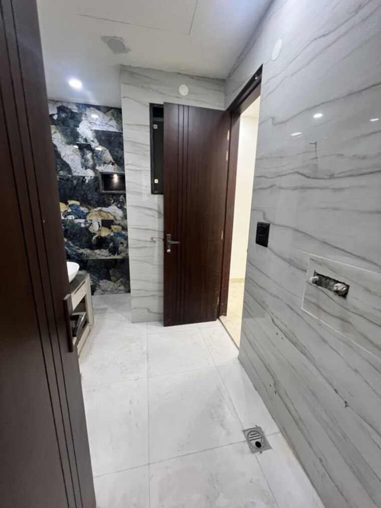 Kitchen, bptp-eden-estate 4 Bedroom 2175 Sq.Ft. Builder Floor In Sector 81 Faridabad 10726128