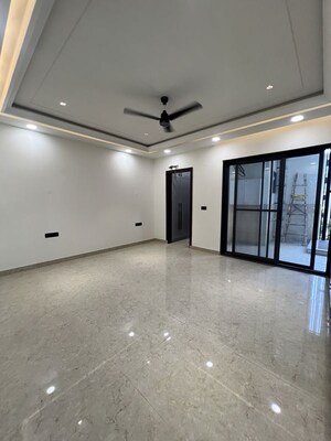 4 BHK Builder Floor For Sale in BPTP Eden Estate, Sector 81