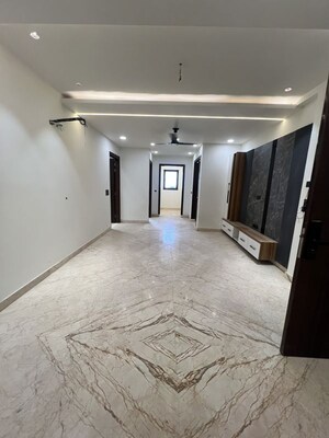 Tv Room in 4 BHK Builder Floor at BPTP Eden Estate, Sector 81 – for Sale