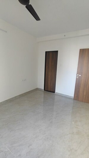 Room in 1 BHK Apartment at Sayba Tulip, Kurla – for Rent
