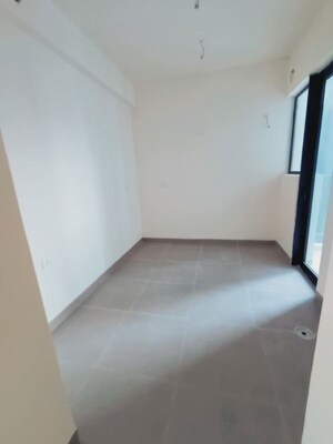 Room in 2 BHK Apartment at One OAK Natura, Sushant Golf City – for Sale