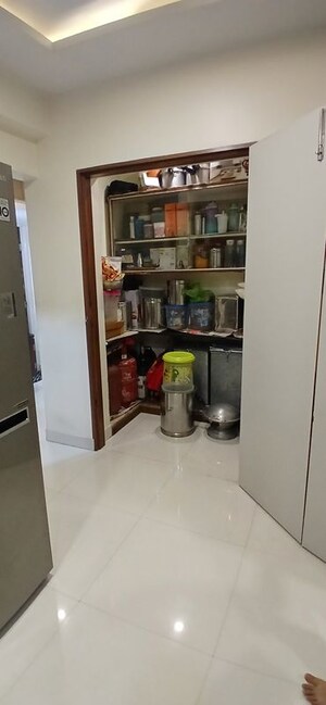 Room in 4 BHK Apartment at Khapri – for Sale