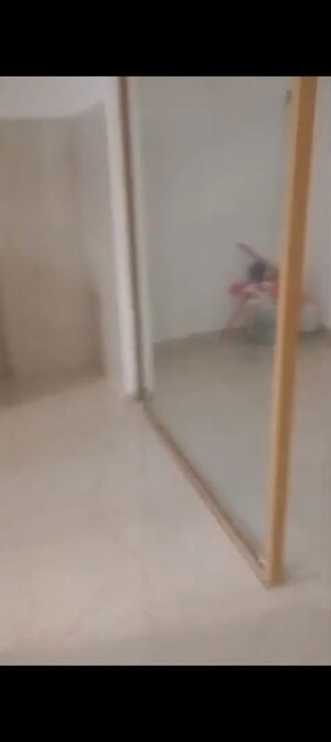 Furnished Amenities in 2 BHK Builder Floor at Smart World Orchard, Sector 61 – for Rent