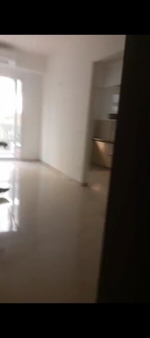 Room in 2 BHK Builder Floor at Smart World Orchard, Sector 61 – for Rent