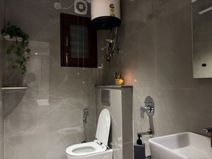 Bathroom in 1 BHK Builder Floor at Saket – for Rent