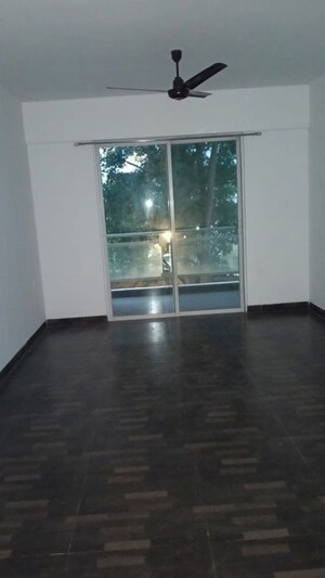 Room in 2 BHK Apartment at Konark Exotica, Wagholi – for Rent