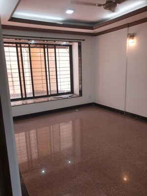 Room in 3 BHK Apartment at Aster Tower, Goregaon East – for Sale