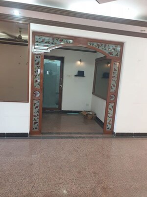 Room in 3 BHK Apartment at Aster Tower, Goregaon East – for Sale