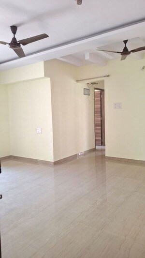 Room in 2 BHK Apartment at Satyam Majestic, Ulwe – for Rent