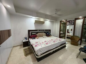 Bedroom in 3 BHK Builder Floor at Saket – for Rent