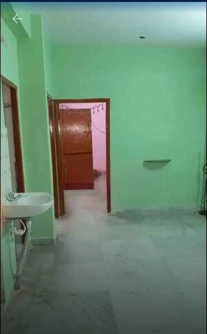 Room in 2 BHK Apartment at Kaikhali – for Rent