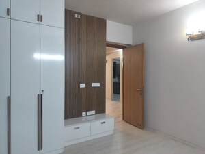 Room in 3 BHK Apartment at M3M Heights, Sector 65 – for Rent