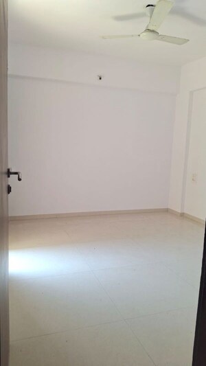 Room in 2 BHK Apartment at Kaamdhenu Sai Pushpam, Ulwe – for Rent
