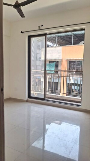 Room in 2 BHK Apartment at Kaamdhenu Sai Pushpam, Ulwe – for Rent