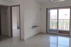 Room in 2 BHK Apartment at Ashar Axis, Majiwada – for Rent