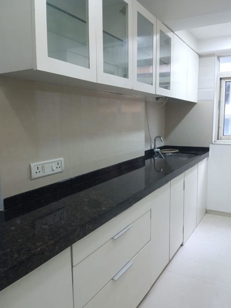 Kitchen, cosmos-majestic 2 Bedroom 980 Sq.Ft. Apartment In Prabhadevi Mumbai 10726373