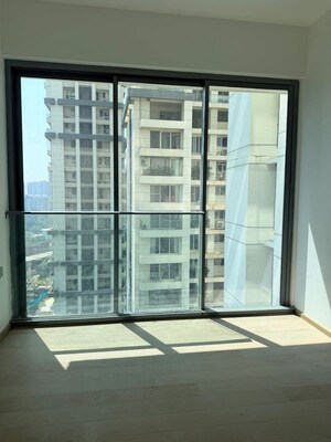 Room in 3 BHK Apartment at Rustomjee Crown, Prabhadevi – for Rent