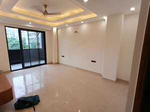 3 BHK Builder Floor For Rent in Sector 21