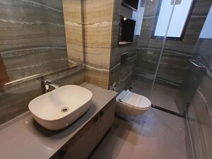 Bathroom in 3 BHK Builder Floor at Sector 21 – for Rent