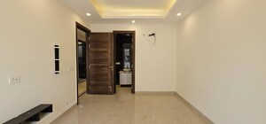 Room in 3 BHK Builder Floor at Sector 22 – for Rent