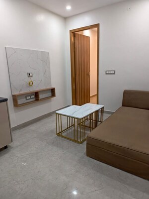 Room in 1 BHK Builder Floor at Sector 14 – for Rent