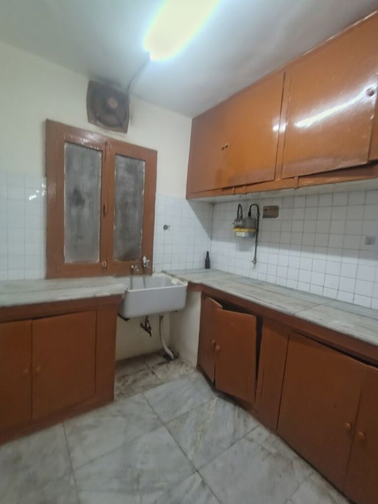 Living Room, sheikh sarai 2.5 Bedroom 1300 Sq.Ft. Builder Floor In Sheikh Sarai Delhi 10726441