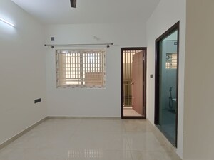 Room in 2 BHK Builder Floor at Harlur – for Rent