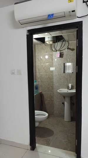 Bathroom in 3 BHK Apartment at Rainbow Vistas, Hi Tech City – for Rent