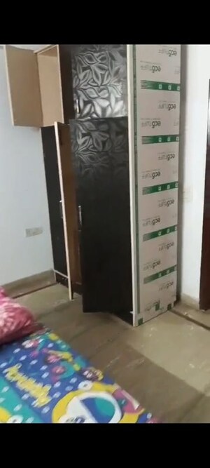 Furnished Amenities in 3 BHK Apartment at Freedom Fighters Enclave – for Rent
