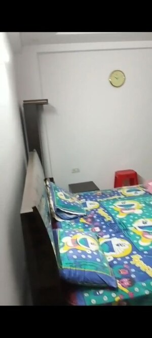 Furnished Amenities in 3 BHK Apartment at Freedom Fighters Enclave – for Rent