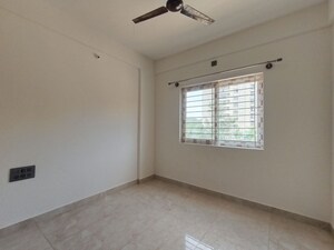 Room in 2 BHK Builder Floor at Harlur – for Rent
