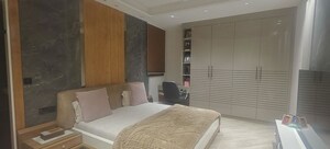 Bedroom in 3 BHK Builder Floor at Sector 21 – for Rent