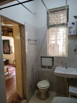 Bathroom in 1 RK Apartment at Churchgate – for Sale