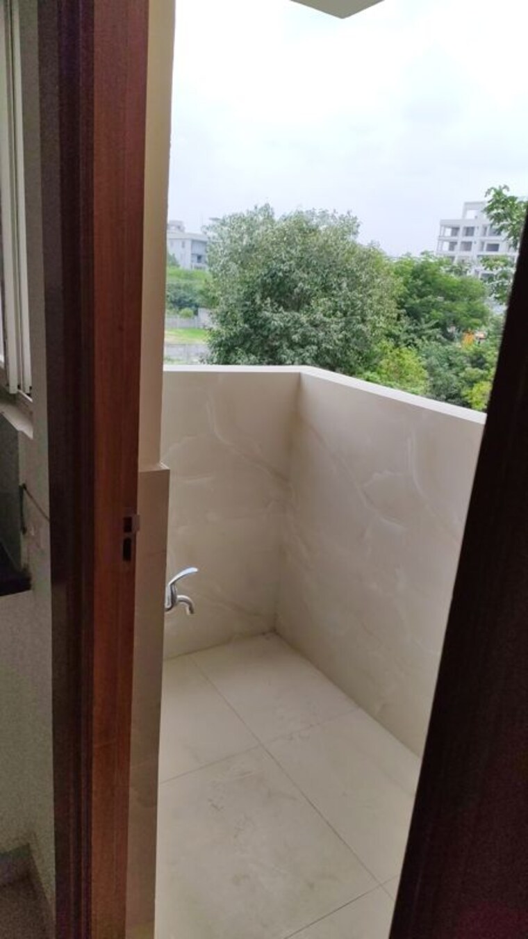 Balcony, kundan nagar colony 3 Bedroom 1653 Sq.Ft. Apartment In Kundan Nagar Colony Hyderabad 10726578