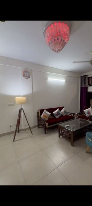 2.5 BHK Builder Floor For Rent in Pinewood Enclave, Wave City