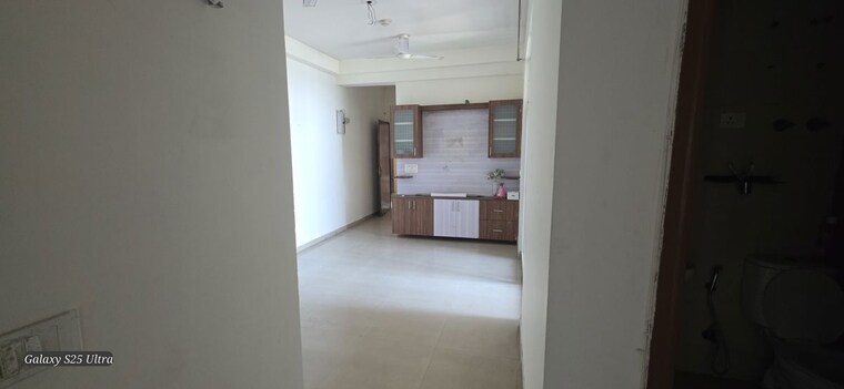 Room, mahagun-mywoods 2 Bedroom 935 Sq.Ft. Apartment In Sector 16c Greater Noida Greater Noida 10726575