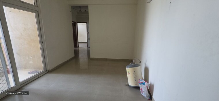 Room, mahagun-mywoods 2.5 Bedroom 1110 Sq.Ft. Apartment In Sector 16c Greater Noida Greater Noida 10726633