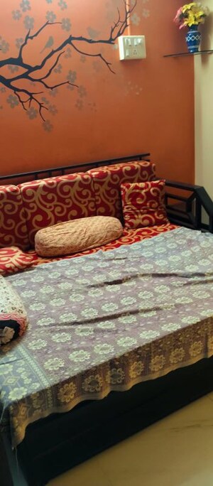 Bedroom in 1 RK Apartment at Sankalp Nnp, Goregaon East – for Rent