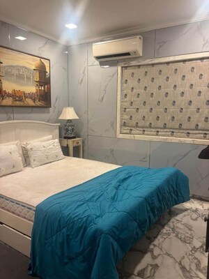 Bedroom in 1 BHK Apartment at Abhishek Apartment Andheri West, Andheri West – for Rent
