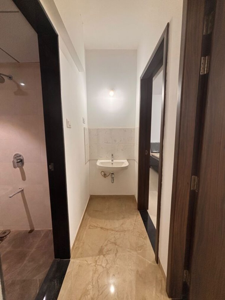 Bathroom, jhamtani-ace-abode 2 Bedroom 689 Sq.Ft. Apartment In Kiwale Pune 10726691