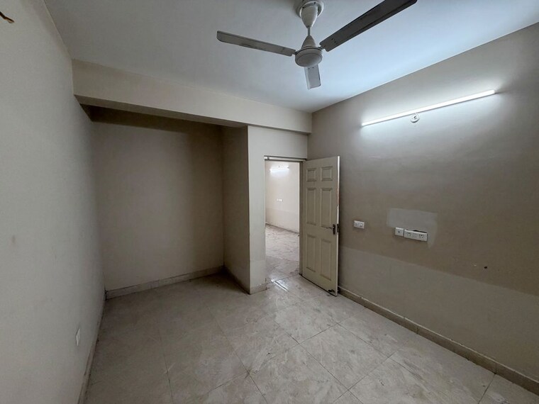 Bedroom, tdi-the-grand-retreat 3 Bedroom 1620 Sq.Ft. Builder Floor In Sector 88 Faridabad 10726703