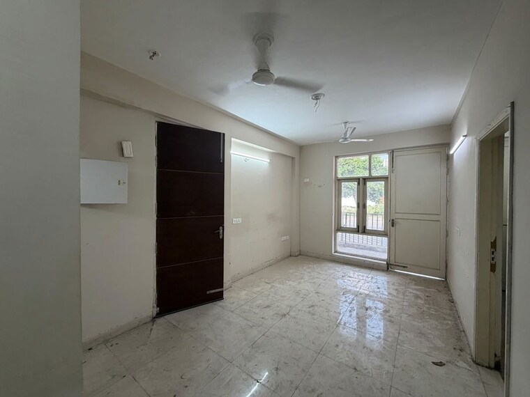 Living Room, tdi-the-grand-retreat 3 Bedroom 1620 Sq.Ft. Builder Floor In Sector 88 Faridabad 10726703