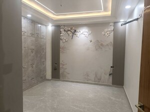 Room in 3 BHK Builder Floor at Sector 23 – for Rent