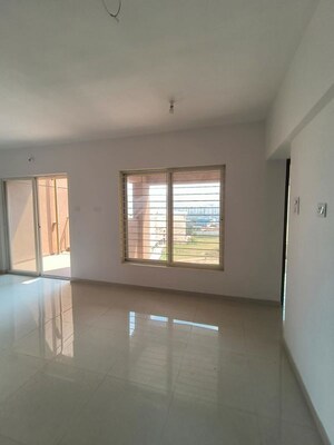 Room in 2 BHK Apartment at Ganga Fernhill, Undri – for Rent