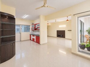 Room in 3 BHK Apartment at Nitesh Flushing Meadows, Whitefield – for Rent