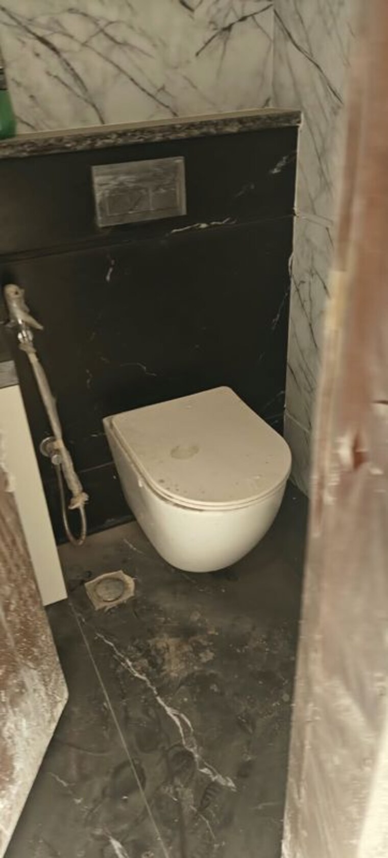 Bathroom, unitech-nirvana-country-cedar-crest 4 Bedroom 500 Sq.Ft. Builder Floor In Sector 50 Gurgaon 10726757