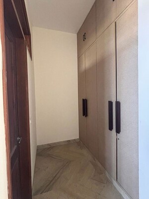 Building Lobby in 6 BHK Independent House at Sector 88 – for Rent
