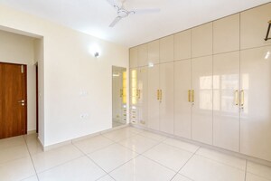 Room in 3.5 BHK Apartment at Prestige Green Gables, Panathur – for Rent