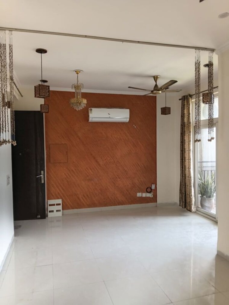 Room, ambala highway 3 Bedroom 1560 Sq.Ft. Apartment In Ambala Highway Zirakpur 10726771